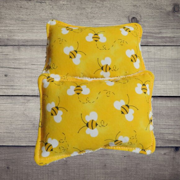 Reusable Sponge, Bee Dish Scrubby, Set of 2 - Picture 1 of 3